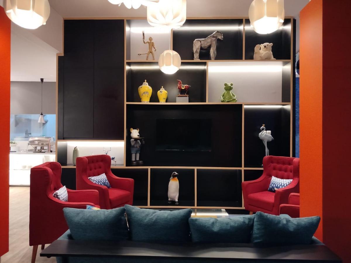 Moritz Biz Gandaria Hotel Jakarta Kültér fotó