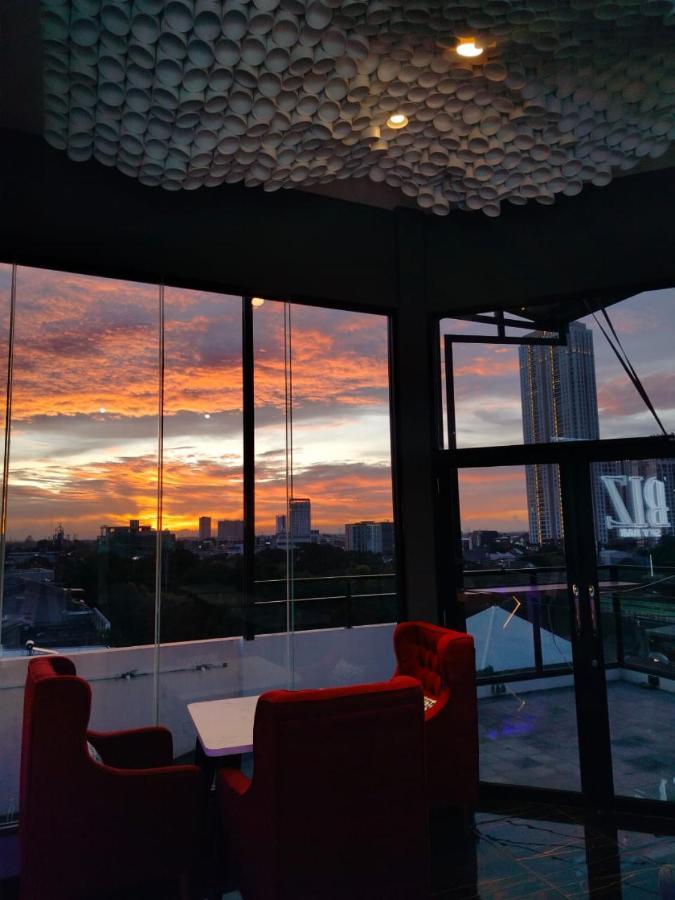 Moritz Biz Gandaria Hotel Jakarta Kültér fotó