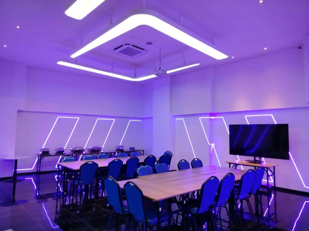 Moritz Biz Gandaria Hotel Jakarta Kültér fotó